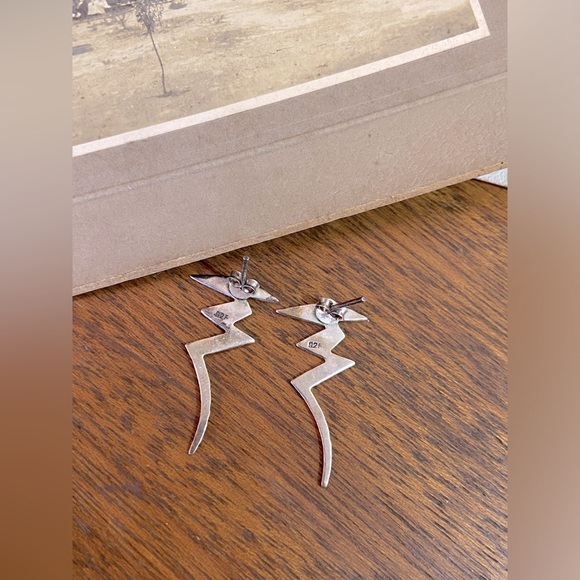 SOLD- Vintage Sterling Silver Lightening Bolt Earrings Marked 925 - Picture 6 of 6